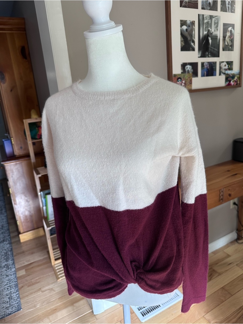 Colorblock Crewneck Sweater in Cream and Burgundy - Women